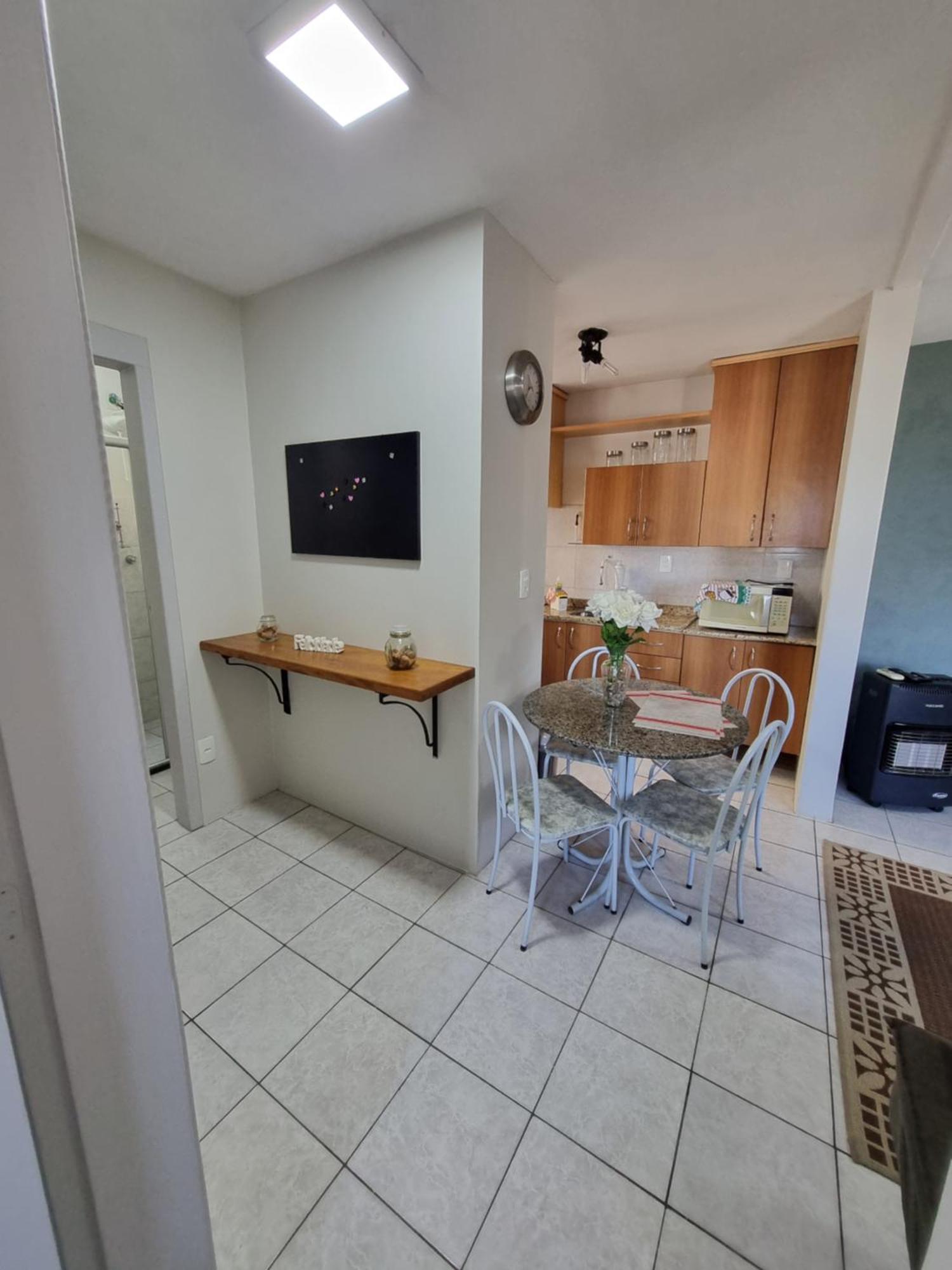 Apto 2 Quartos, Cond Fechado, Com Vaga, 4º Andar Por Escadas 佩洛塔斯 外观 照片